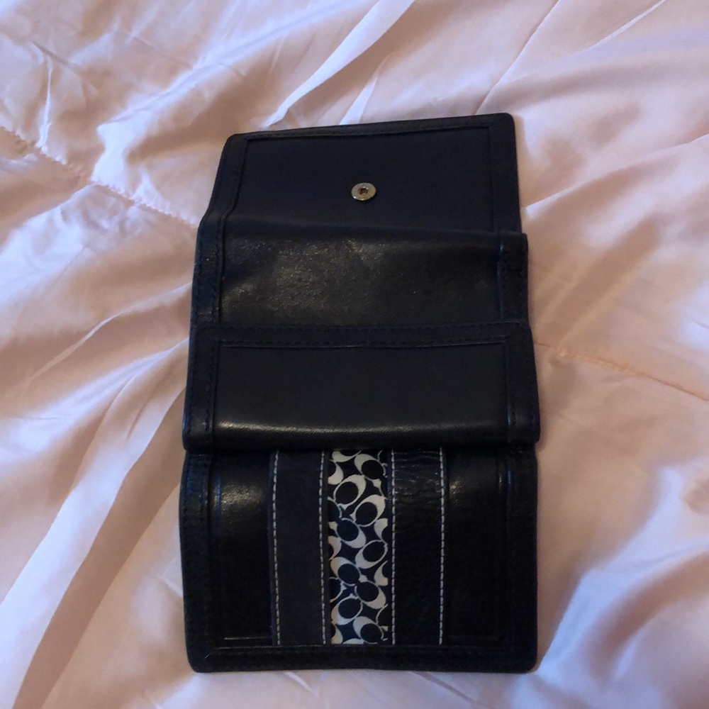 Coach Wallet - Picture 3 of 3